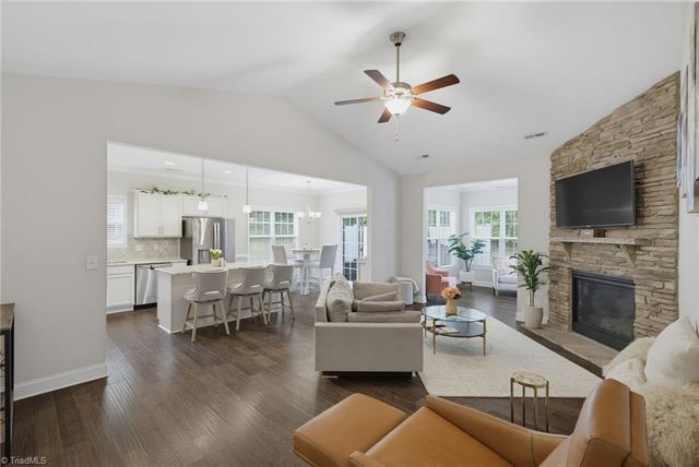 6509 Marion Gibson Way, Oak Ridge, NC 27310