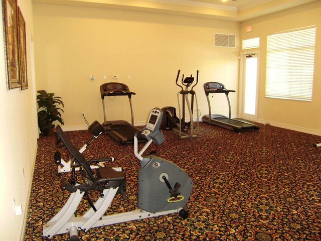 2030 Nassau Drive, West Palm Beach, FL 33404