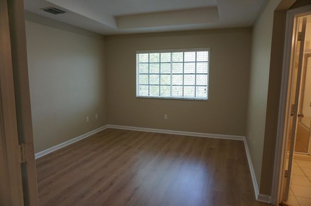 2030 Nassau Drive, West Palm Beach, FL 33404
