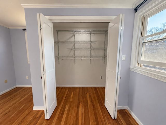 20 Susan Ave, Burlington, MA 01803