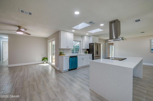 71 N St Andrews Drive, Ormond Beach, FL 32174