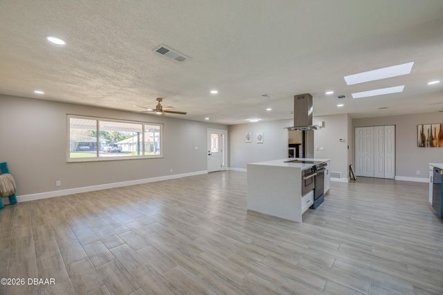 71 N St Andrews Drive, Ormond Beach, FL 32174