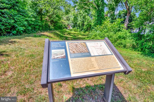 1806 FALL HILL AVE, Fredericksburg, VA 22401