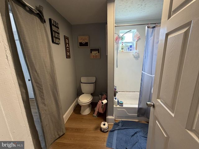 1806 FALL HILL AVE, Fredericksburg, VA 22401