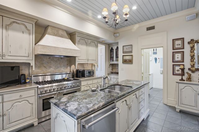 1841 Wentworth Drive, Montgomery, AL 36106