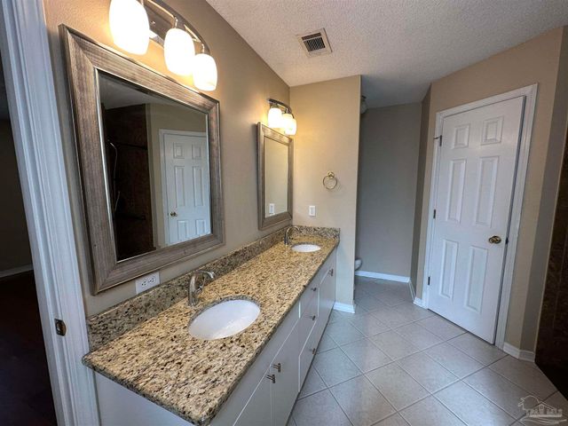 703 Marlinspike Dr, Pensacola, FL 32507