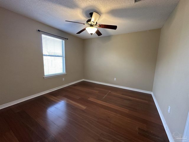 703 Marlinspike Dr, Pensacola, FL 32507