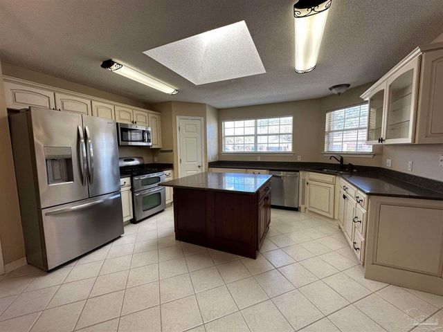 703 Marlinspike Dr, Pensacola, FL 32507