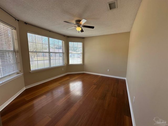 703 Marlinspike Dr, Pensacola, FL 32507