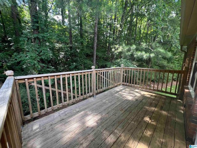2110 Montreat Way Apt D, Vestavia Hills, AL 35216