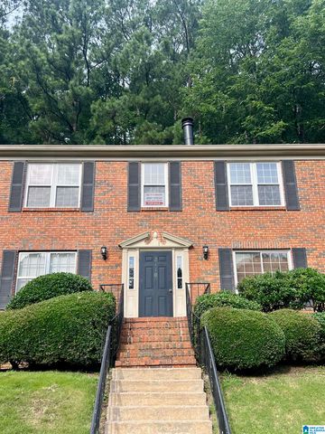 2110 Montreat Way Apt D, Vestavia Hills, AL 35216