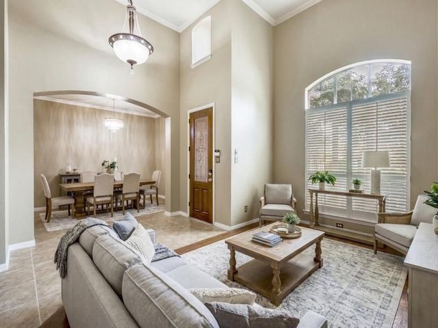 2817 Pioneer Drive, Melissa, TX 75454