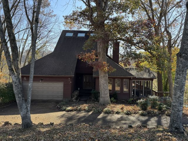 1304 Sycamore Valley Rd, Ashland City, TN 37015