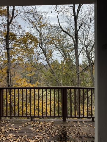 1304 Sycamore Valley Rd, Ashland City, TN 37015