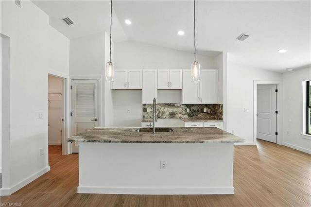 2607 38th ST SW, Lehigh Acres, FL 33976