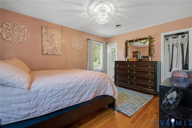 7092 Sunnyhill Dr, Mechanicsville, VA 23111