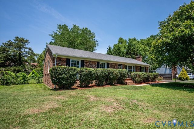 7092 Sunnyhill Dr, Mechanicsville, VA 23111