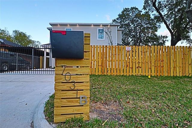 7031 Eastwood Street A, Houston, TX 77021