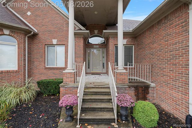 49763 Decker Drive, Shelby Charter Township, MI 48317