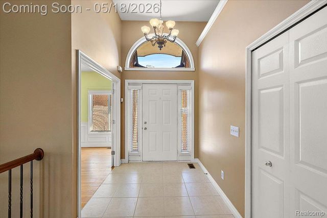 49763 Decker Drive, Shelby Charter Township, MI 48317