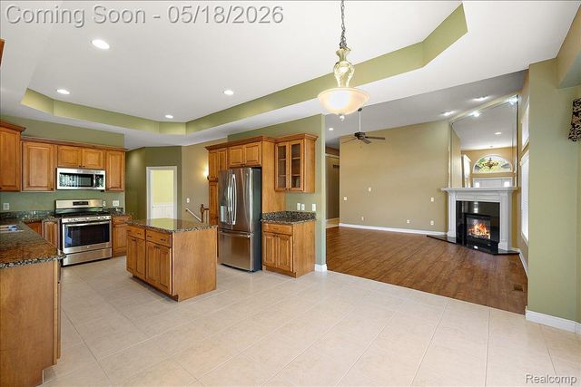 49763 Decker Drive, Shelby Charter Township, MI 48317