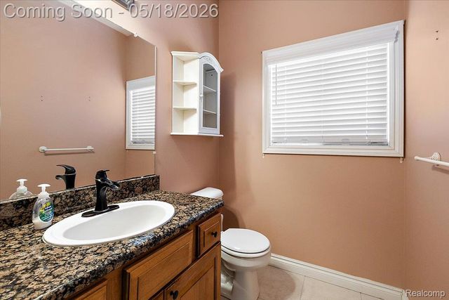 49763 Decker Drive, Shelby Charter Township, MI 48317