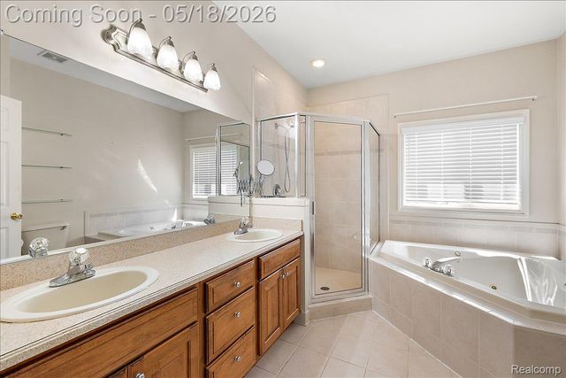 49763 Decker Drive, Shelby Charter Township, MI 48317