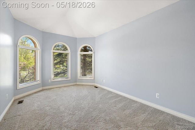 49763 Decker Drive, Shelby Charter Township, MI 48317