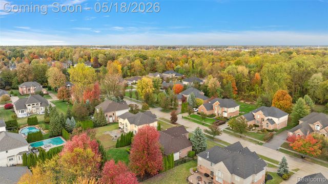 49763 Decker Drive, Shelby Charter Township, MI 48317