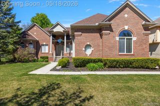 49763 Decker Drive, Shelby Charter Township, MI 48317