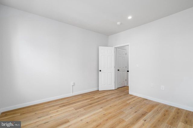 438 DUDLEY ST, Philadelphia, PA 19148