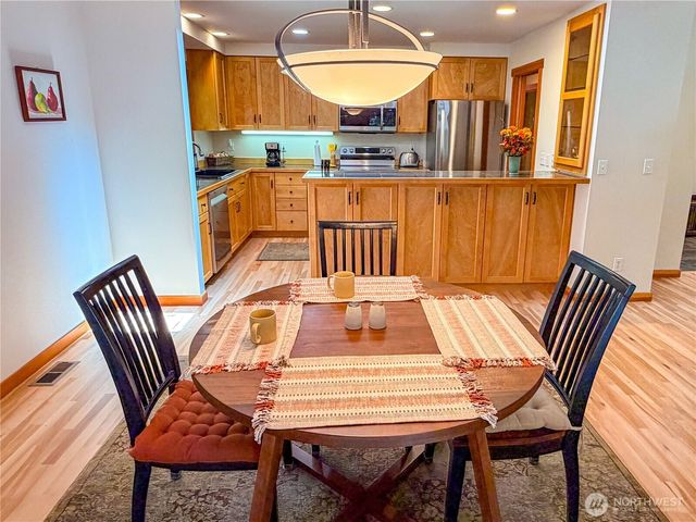 460 Pinecrest, Port Townsend, WA 98368
