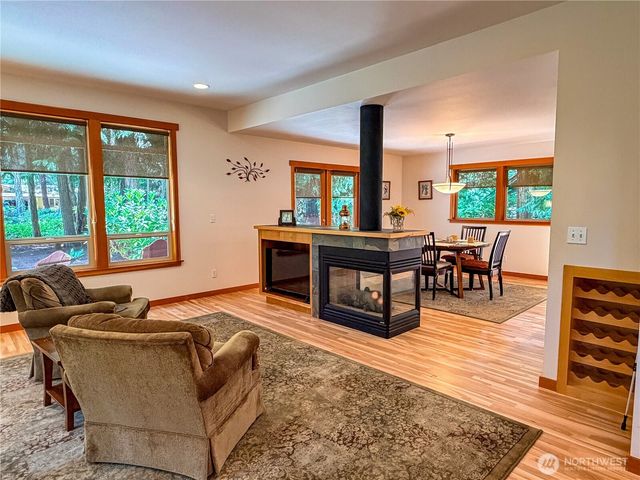 460 Pinecrest, Port Townsend, WA 98368