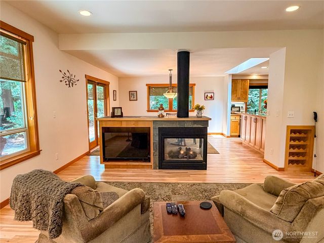 460 Pinecrest, Port Townsend, WA 98368