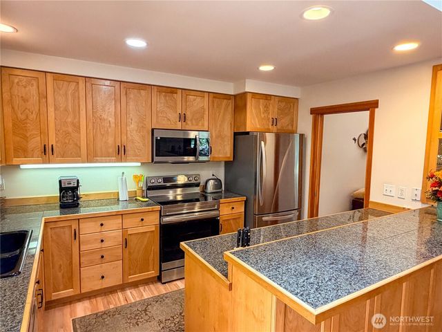 460 Pinecrest, Port Townsend, WA 98368