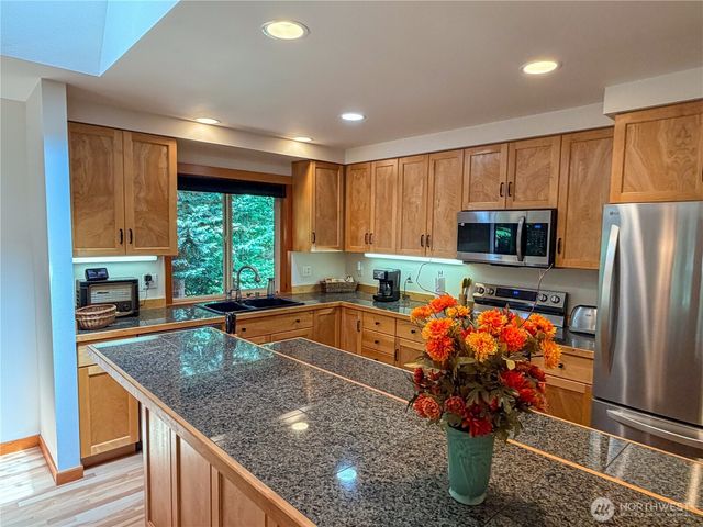 460 Pinecrest, Port Townsend, WA 98368