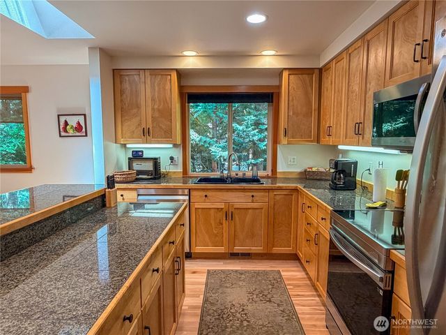 460 Pinecrest, Port Townsend, WA 98368