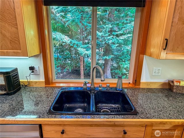 460 Pinecrest, Port Townsend, WA 98368