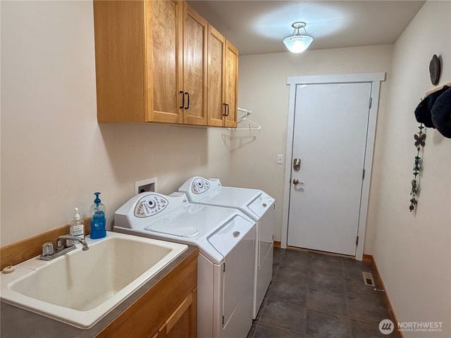 460 Pinecrest, Port Townsend, WA 98368