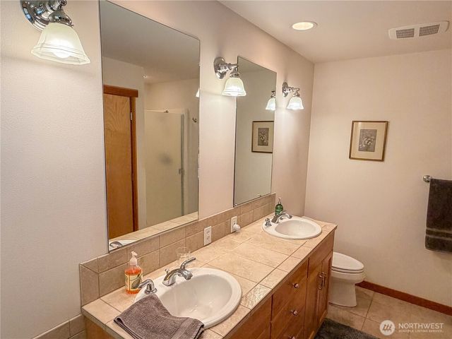460 Pinecrest, Port Townsend, WA 98368