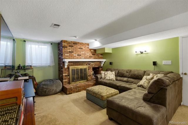 4118 W 21st Street Road, Greeley, CO 80634