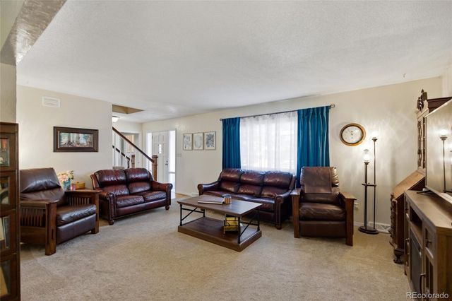 4118 W 21st Street Road, Greeley, CO 80634