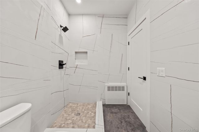 13 Warren Court 213, Monsey, NY 10952