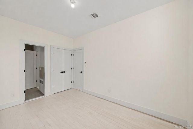 13 Warren Court 213, Monsey, NY 10952