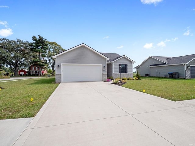 68178 Kestrel Lane, New Paris, IN 46553