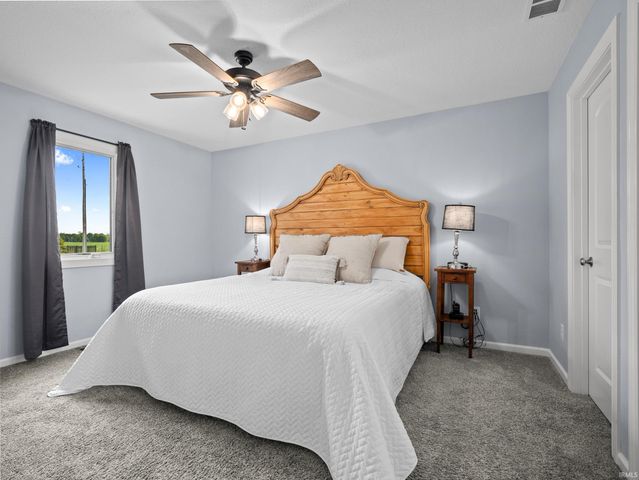 68178 Kestrel Lane, New Paris, IN 46553