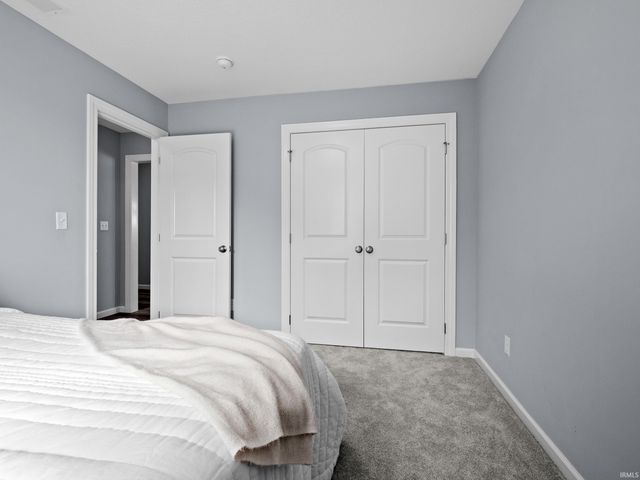 68178 Kestrel Lane, New Paris, IN 46553