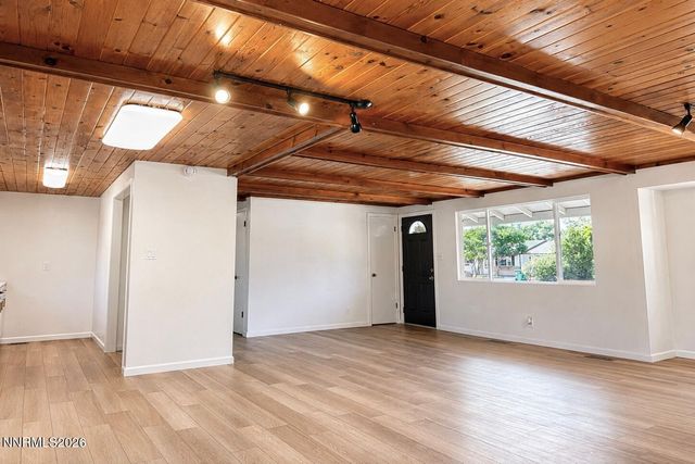 9240 Fremont Way, Reno, NV 89506
