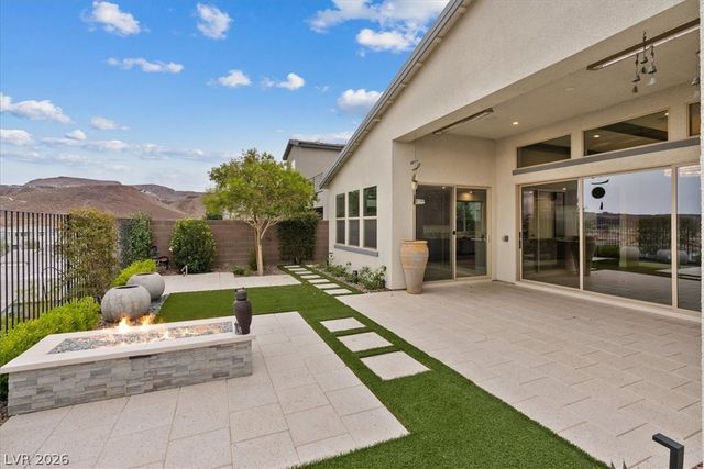 1988 Canyon Highlands Drive, Henderson, NV 89052