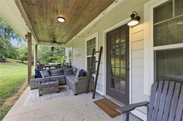 70 Stone Hearth Drive, Cleveland, GA 30528